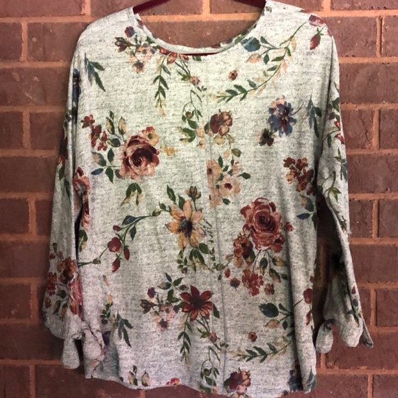 NWOT Floral Tie Sleeve Tunic - Picture 10 of 12